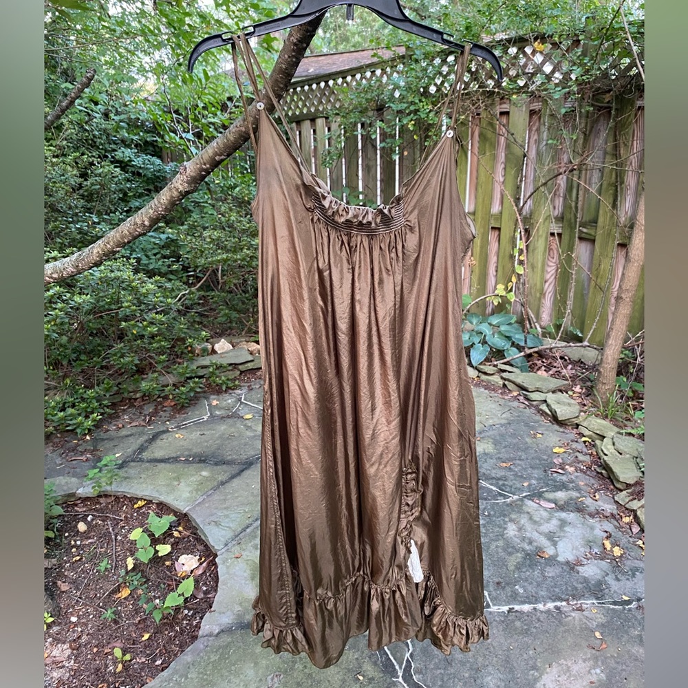 Elegant Brown Sleeveless Dress